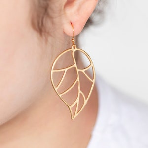 Autumn Leaf Earrings Big Leaf Dangle Earrings Fall Leaves Earrings Nature Inspired Leaf Jewelry - E380