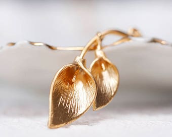 Gold Calla Necklace Calla Lily Jewelry Calla Lily Flower Necklace - N146