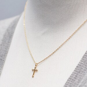 Gold Cross Necklace Gold Filled Chain Simple Cross Pendant - Etsy