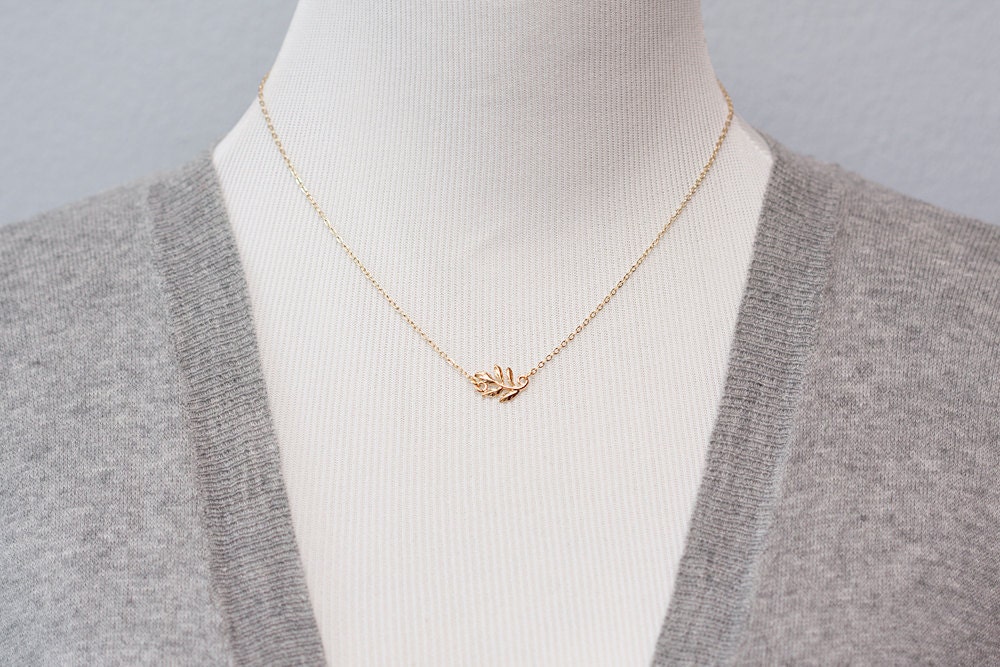 Tiny Leaf Necklace Gold Filled Chain Gold Leaf Pendant Tiny Leaf Necklace Gold Filled Chain Gold Leaf Pendant
