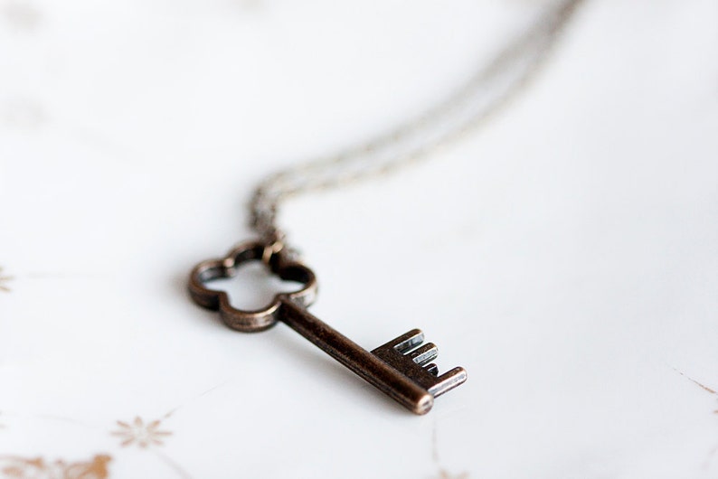 Simple Key Necklace Back to School Shamrock Key Pendant Four Leaf Clover Key Charm Skeleton Key Necklace N172 image 2