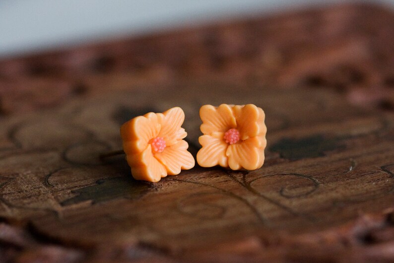 Flower Stud Earrings Dark Raspberry or Bright Orange Square Flower Earrings Deep Ruby Amber Yellow Ear Studs Simple Flower Jewelry E322 image 3