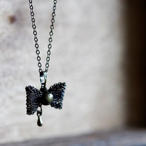 Sweet Bow Long Chain Necklace Filigree Black Bow Necklace - N284