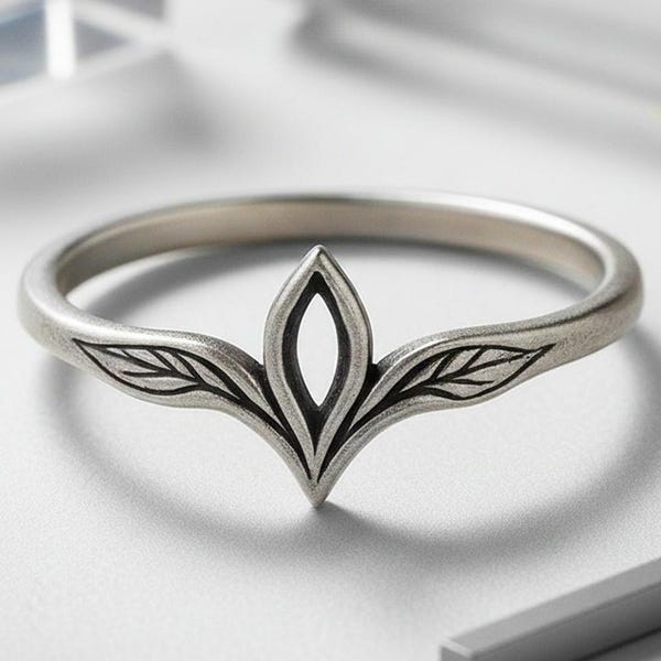 Elven Leaf Ring | 925 Sterling Silver | Fantasy Nature-Inspired Jewelry | Meaningful Gift for Nature Lovers