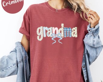 Grandma Shirt, Comfort Colors Floral Grandma Tee, Gift for Grandma, New Grandma Gift, Grandma Est 2026, Cute Vintage Style Shirt