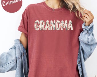Grandma Shirt, Comfort Colors Grandma Floral Shirt, Grandma Gift, Mothers Day Gift for Grandma, Cute Grandma Shirt, Vintage Flower Shirt