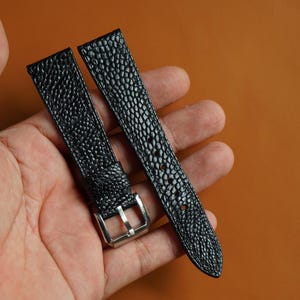 Handgefertigtes Uhrenarmband aus schwarzem Straußenleder – Individuelle Armbandgröße 10 mm–24 mm