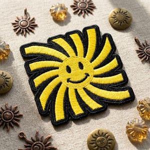 Embroidered Sun Smiley Face Patch, Retro Trippy Swirl Yellow Iron On Badge for Jackets, Decorative Sew On Applique for Hats