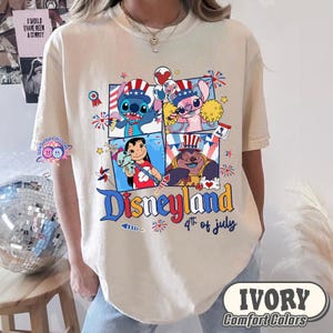 Camiseta de Lilo y Stitch con globos de Disneyland para el 4 de julio, regalo de Lilo y Stitch para el Día de la Independencia (4 de julio), camisetas de verano de Estados Unidos. imagen 5