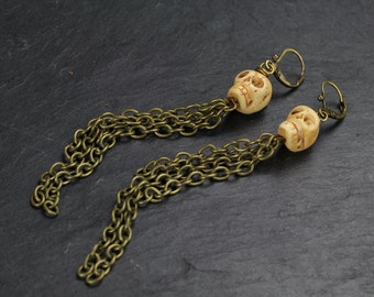 Skulls! kalakas long earrings cranes,unique,ligth brown,original,ethnique,boho,bone by ISLA bijoux et accessoires FRANCE