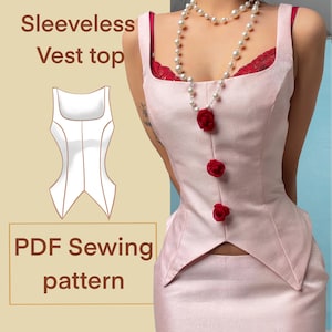 Può includere: Un top senza maniche rosa chiaro con tre bottoni a forma di rosa rossa. L'immagine include anche un diagramma del top e il testo "Sleeveless Vest top" e "PDF Sewing pattern".