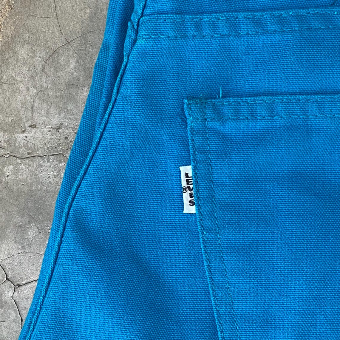 Levi's Big E, foto 1 di 5