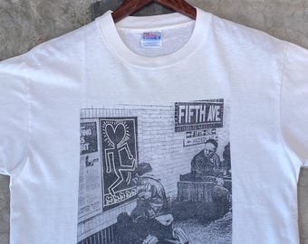 Koszulka z rysunkiem nowojorskiego metra Keitha Haringa z lat 90.