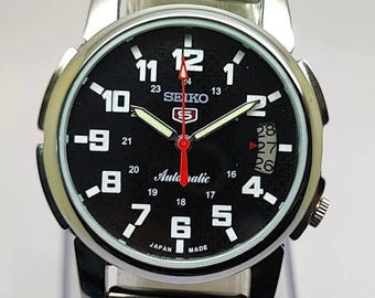 Vintage Seiko 5 Automatic Men's wrist Watch day&date, Black Dial Stainless Steel Band