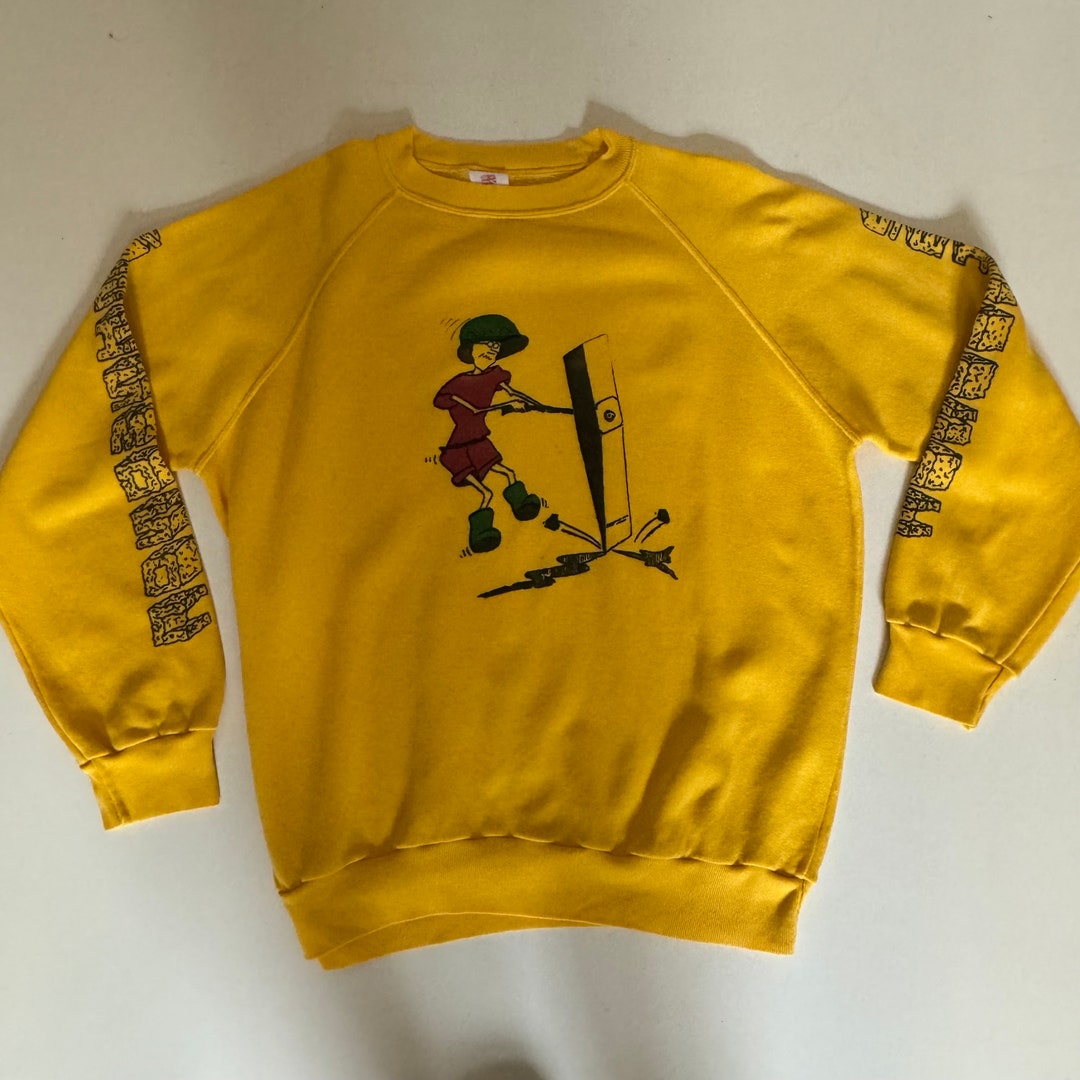 Vintage 70s 80s Bright Yellow Graphic Sweatshirt With