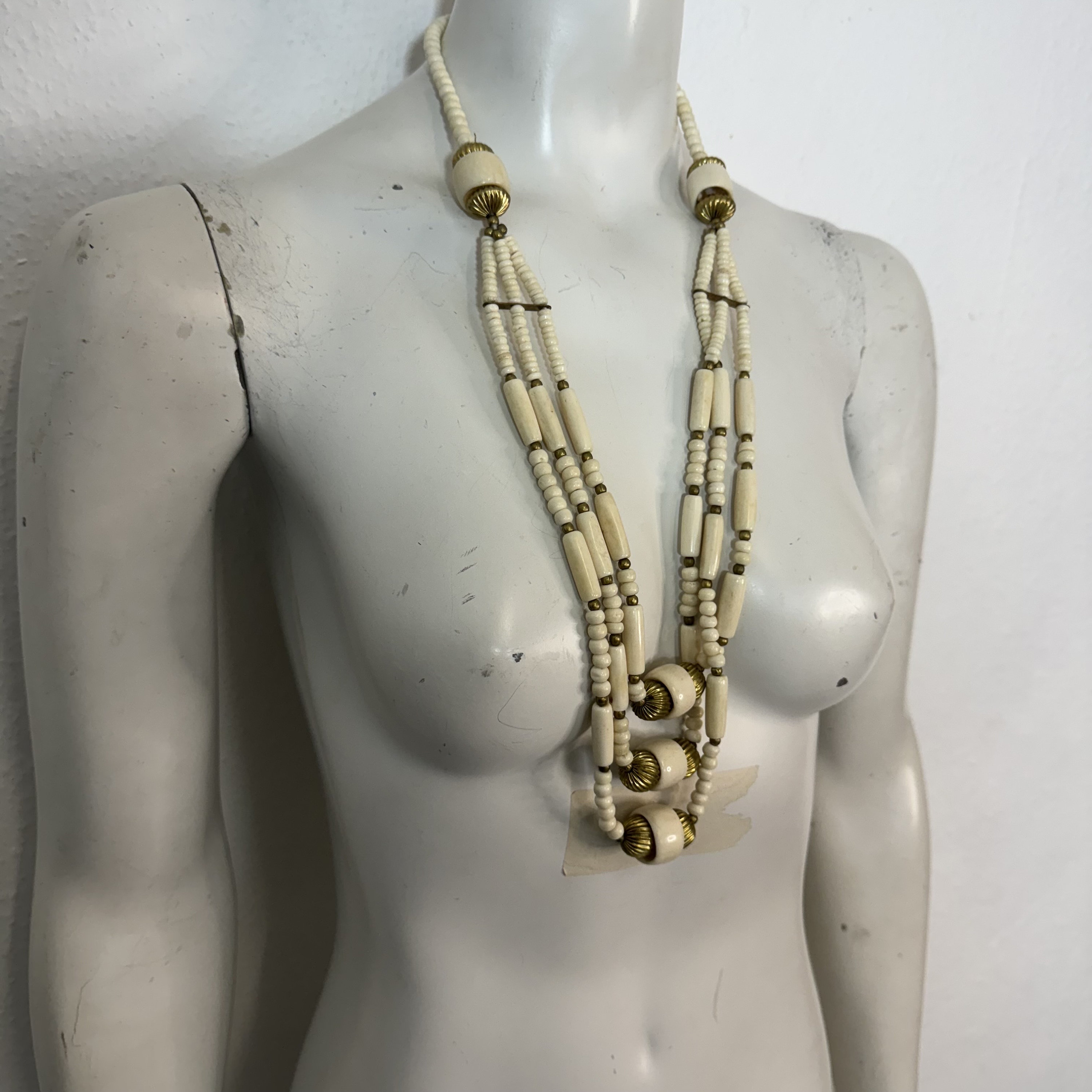 Amazing 70s Statement Necklace. Pewter Silver tone. Black  Vintage l 70s Boho Statement Necklace main image 1
