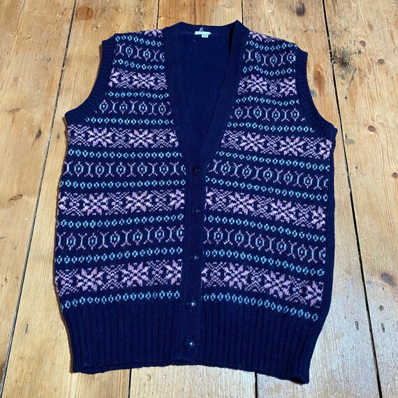 Vintage knitted waistcoat Clearance