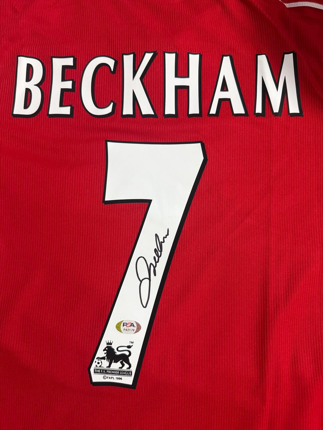 Buy David Beckham PSA/DNA Signed Autographed Manchester United Jersey ...