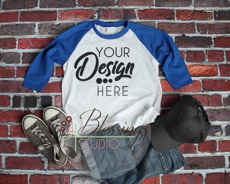 Download Raglan Shirt Mockup Baseball TShirt Blue and White Raglan ...