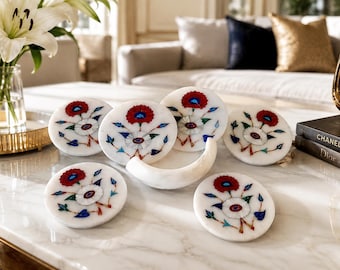 Set di sottobicchieri in marmo con motivo floreale di papaveri rossi, sottobicchieri in pietra fatti a mano, decorazioni da tavola in marmo bianco, regalo unico per l'inaugurazione della casa.