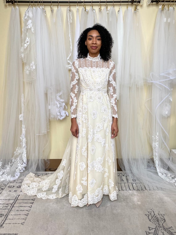 Cynthia Wedding Dress; 1960's/1970's Vintage Wedding Dress Cynthia Wedding Dress; 1960's/1970's Vintage Wedding Dress