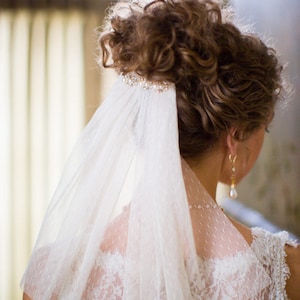 Cecilia Fly Away Veil with Gold and Pearls Handmade Short Veil