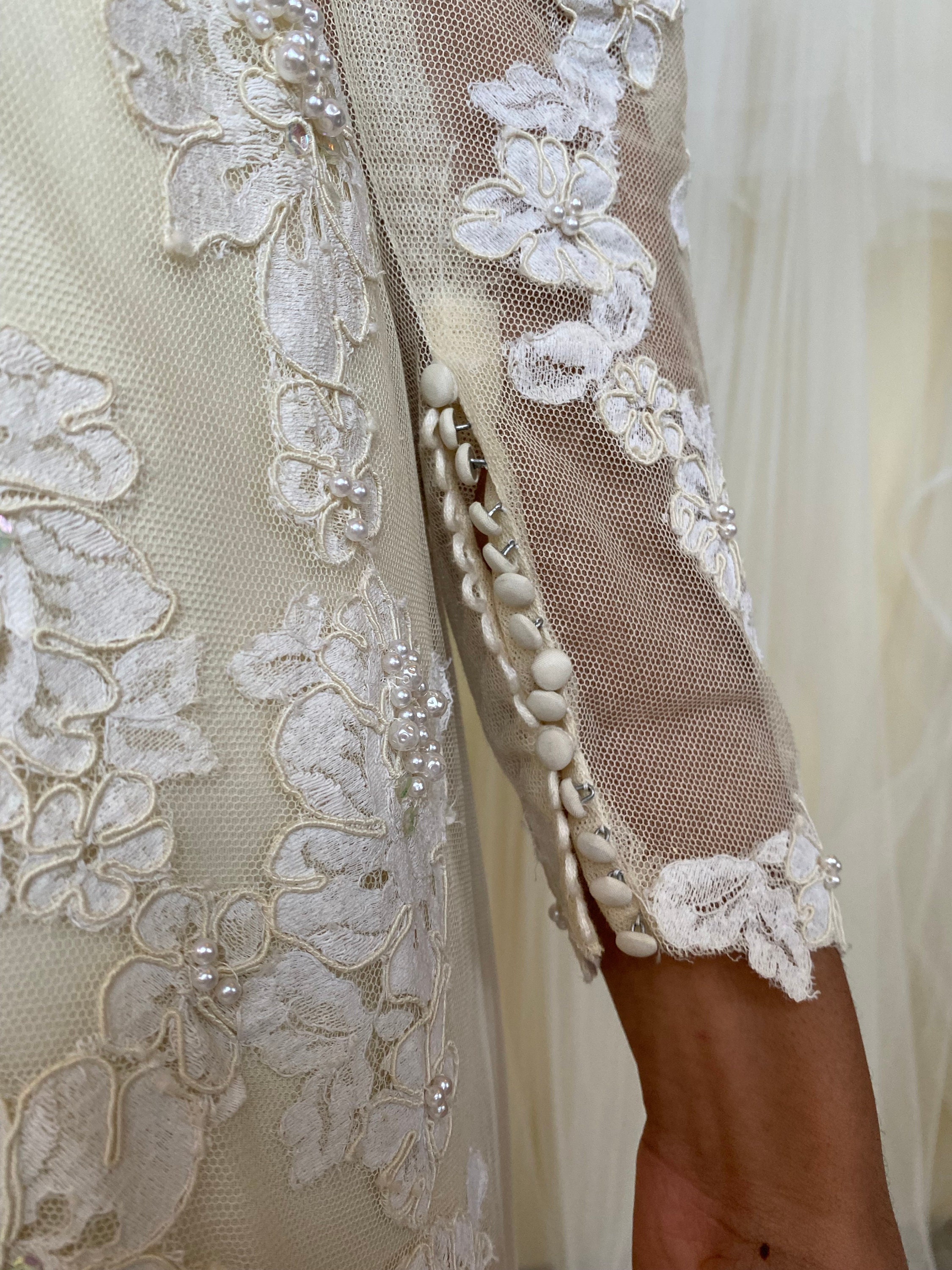Cynthia Wedding Dress; 1960's/1970's Vintage Wedding Dress Cynthia Wedding Dress; 1960's/1970's Vintage Wedding Dress