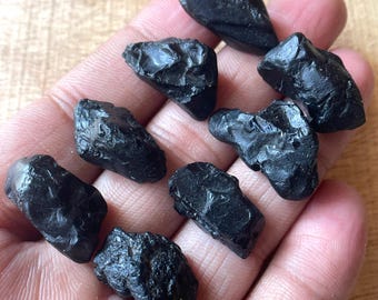 8 PCS~Black Spinel Crystal Rough-Black Spinel Rough Gemstone, Healing Crystal Stones-18/22 MM