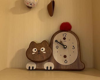 木製猫デスククロック、棚に置くかわいいレトロなテーブルクロック、ミニマリストな和風マントルクロック、ユニークなオフィス装飾、猫好きへのギフト