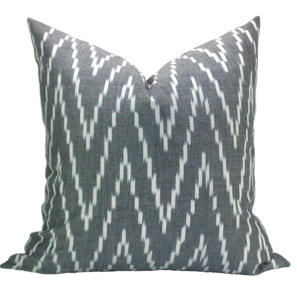 Kasari Ikat pillow cover in Graphite