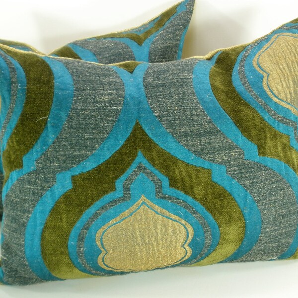 Turquoise Velvet pillow cover - 12 x 20
