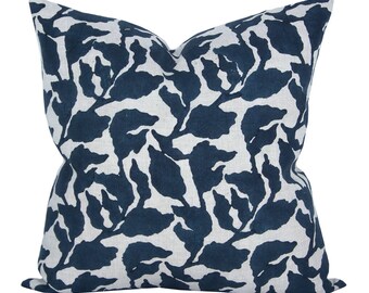 Pillow cover, Flores Pacific Blue, floral, Spark Modern pillow