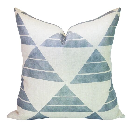 Ice top blue cushions