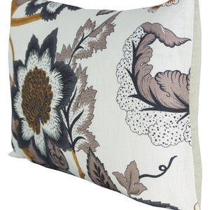 Pillow cover, Laidi Ocre, floral, Spark Modern pillow image 4