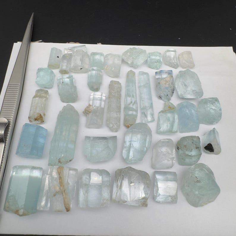 Lote de cristales de aguamarina natural: Berilo pakistaní hexagonal Skardu (506 ct) imagen 1