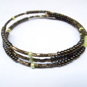Copper Seed Bead Memory Wire Bracelet: Brown, Green, and Gold
