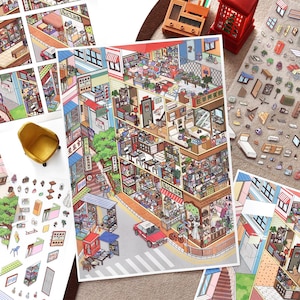 Pode incluir: Ilustração colorida de um edifício de vários andares com cenas interiores detalhadas, incluindo lojas e apartamentos. A obra apresenta um carro vermelho, cenas de rua e vários elementos decorativos. Uma pequena cadeira dourada e folhas de adesivos também são visíveis.