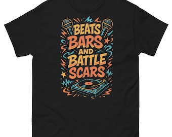 Camiseta clásica de rap, hip hop y streetwear con estampado de grafitis, barras y cicatrices de batalla.