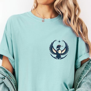 Minnesota Resistance Inspired Minimalist Rebel Bird Design Comfort Colors® Sweatshirt T-Shirt
