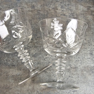 Vintage Coupe Champagne Cocktail Glasses, Low Sherbet, Crystal Goblet, Fine Dining or Dessert, Elegant Table