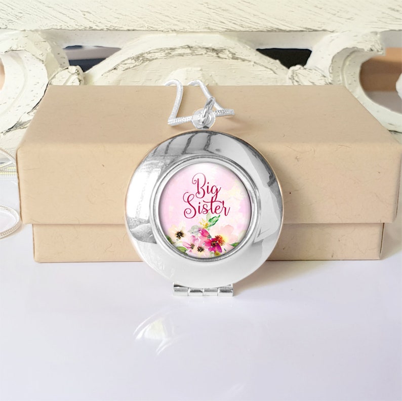 Big Sister Gift Locket Necklace For Sister Pregnancy Reveal