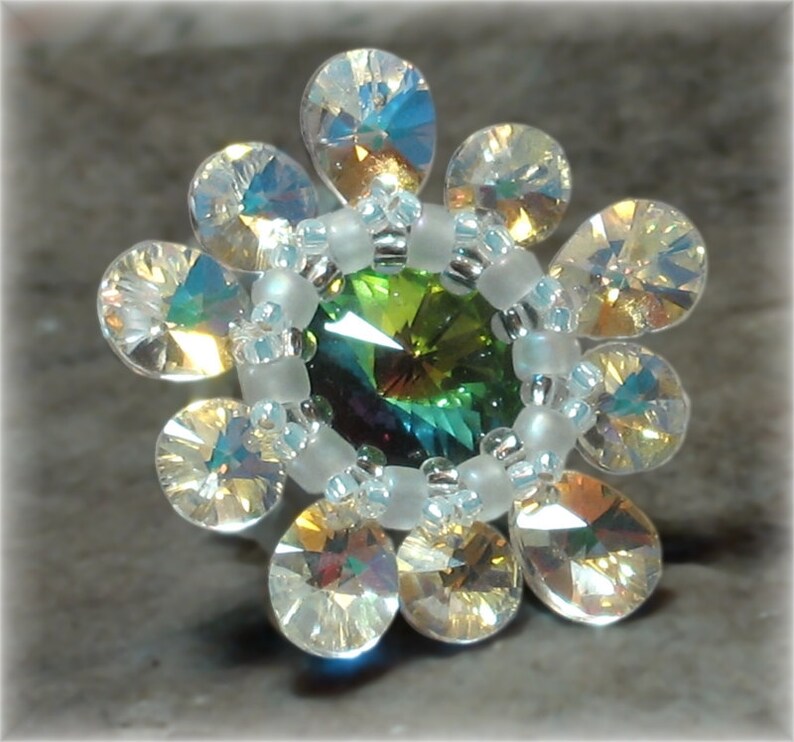Swarovski Crystal Ring Tutorial: Raindrop Flower Ring | Etsy