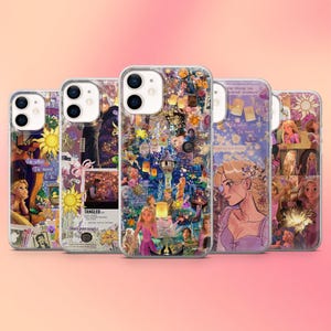 Könnte beinhalten: Fünf transparente Handyhüllen mit Designs, die von dem Film "Rapunzel" inspiriert sind. Die Hüllen zeigen Bilder von Rapunzel, Laternen und anderen Elementen aus dem Film, im Collage-Stil.