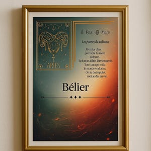 Peut inclure: Une affiche encadrée en or représentant le signe astrologique du Bélier. L'œuvre d'art présente un fond dégradé vert, orange et rouge. Le texte en français comprend "Feu Mars" et "Bélier".