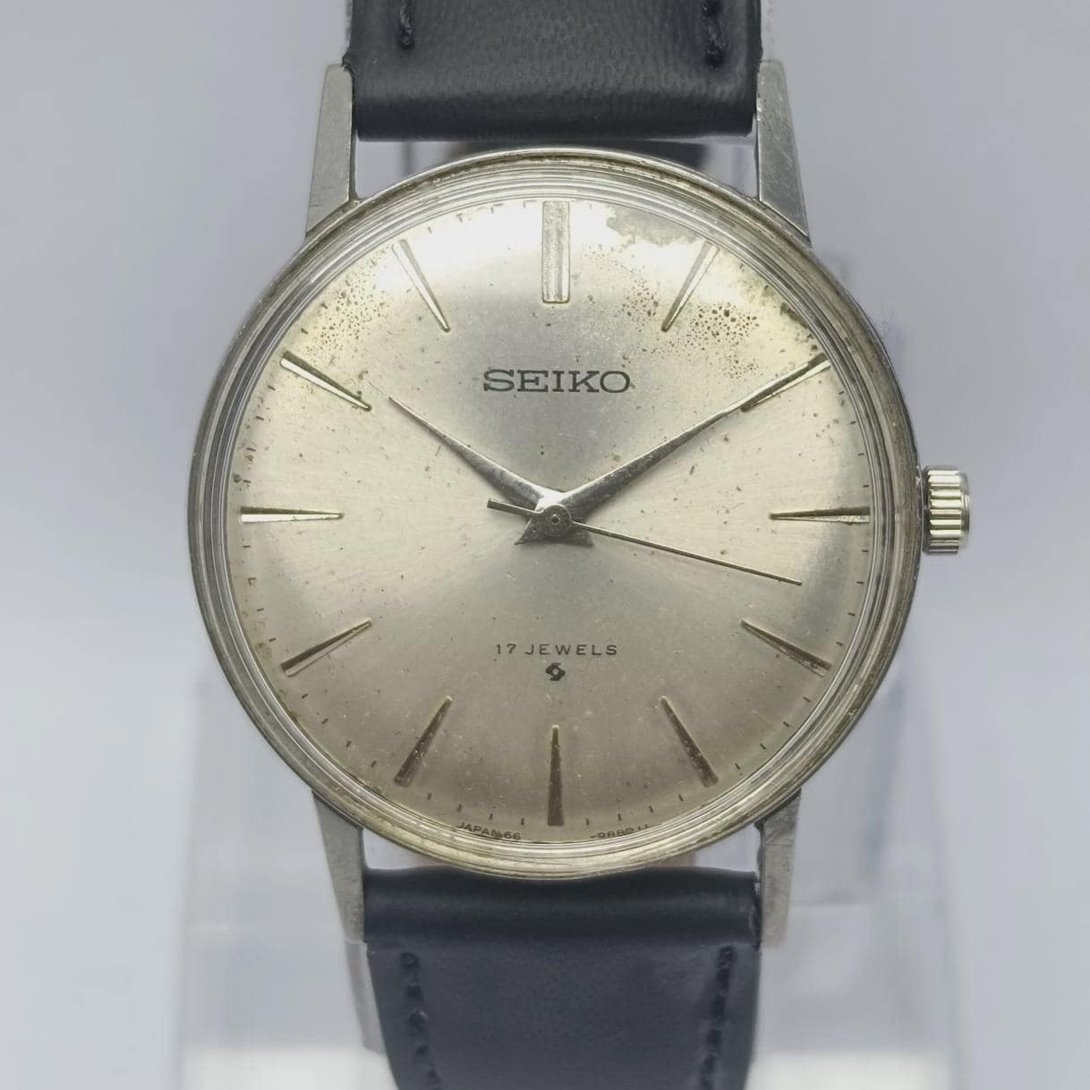 【希少】SEIKO純正ベルト付 43-0091 ヴィンテージ クォーツ 70年代 il_fullxfull.7420244963_s334.jpg