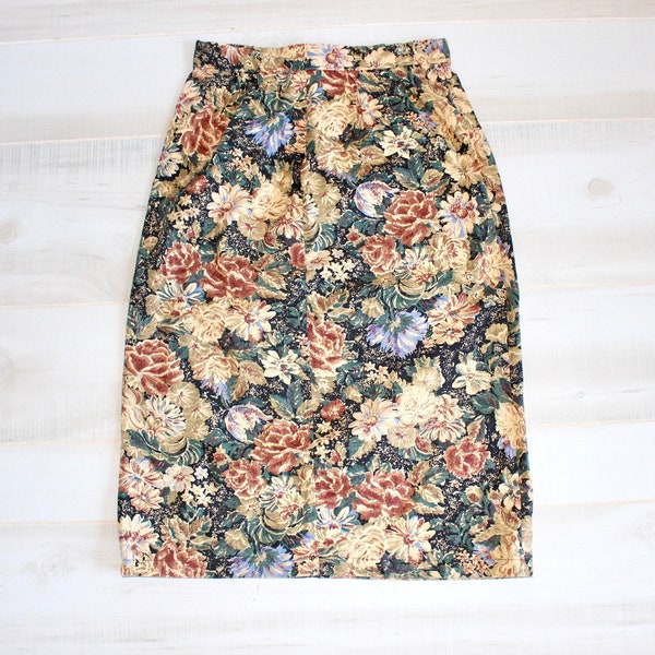 Vintage 80s Floral Jean Skirt, 1980s High Waisted Skirt, Flower Print, Pencil Skirt, Rose Skirt, Denim Skirt, Cottagecore