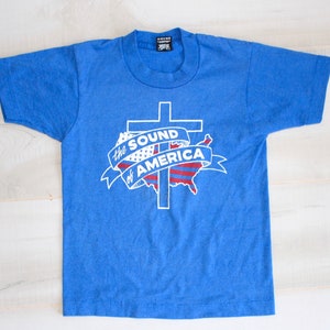 Vintage 80s Christian T Shirt, 1980s The Sound Of America Tee, Cross, USA, American Flag, Religious, Graphic, Single Stitch, Kids, X-Small afbeelding 2