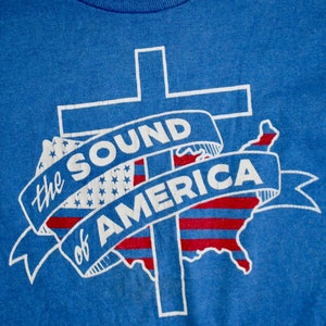 Vintage 80s Christian T Shirt, 1980s The Sound Of America Tee, Cross, USA, American Flag, Religious, Graphic, Single Stitch, Kids, X-Small afbeelding 3