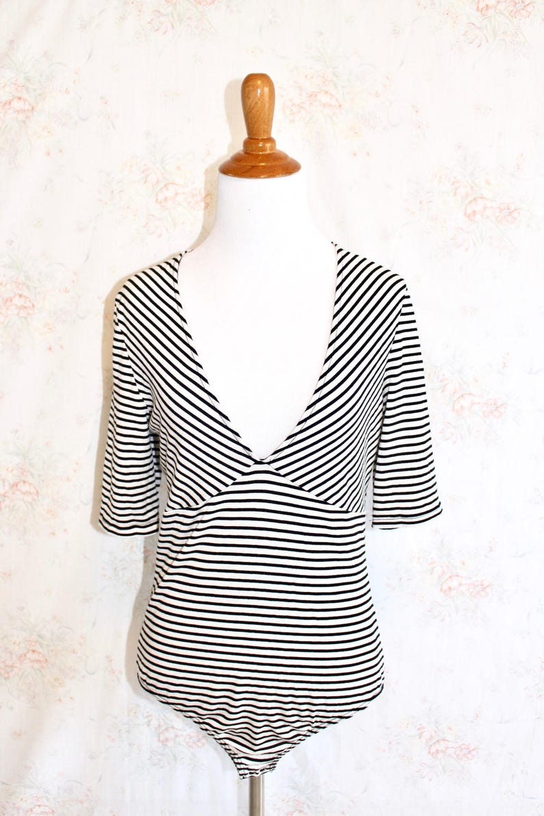 Vintage 90s Bodysuit, Plunging V Neck, Striped, Black & White, 1990s, 90s Clothing, Reformation image 2