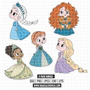 以下が含まれることがあります： 様々なドレスを着た5人の漫画のプリンセスを描いたデジタルイラスト。青いドレスに三つ編みのエルサ、クマを抱える赤い巻き毛のメリダ、青いドレスのアンナ、長い三つ編みのラプンツェル、黄色のドレスのティアナ。「5 Pack Bundle」と書かれたテキスト。